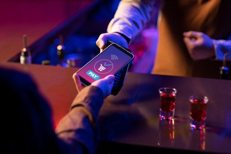 Antarmuka aplikasi mobile spin189 dengan menu dealer langsung dan liga olahraga
